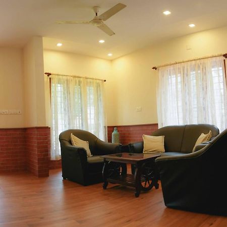 Waves And Shores Beach Villa Mararikulam Extérieur photo